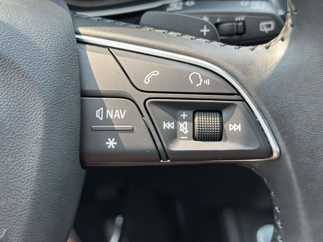 Used 2020 White Audi 45 Premium image 23