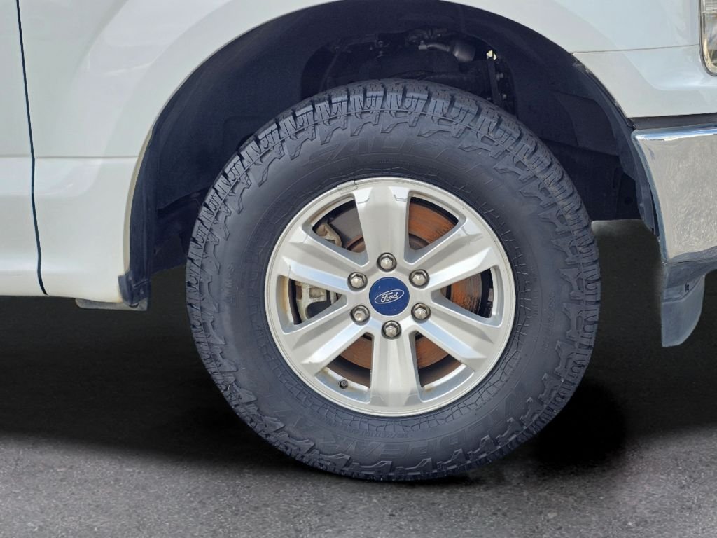 Used 2020 White Ford XL image 6