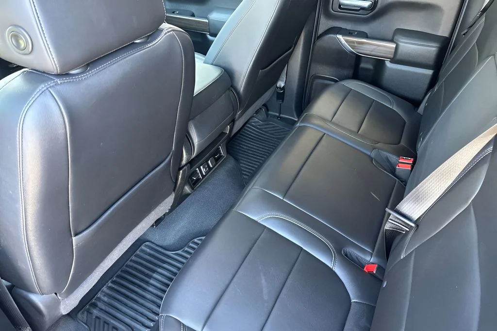 Used 2020 Black Chevrolet LT image 14