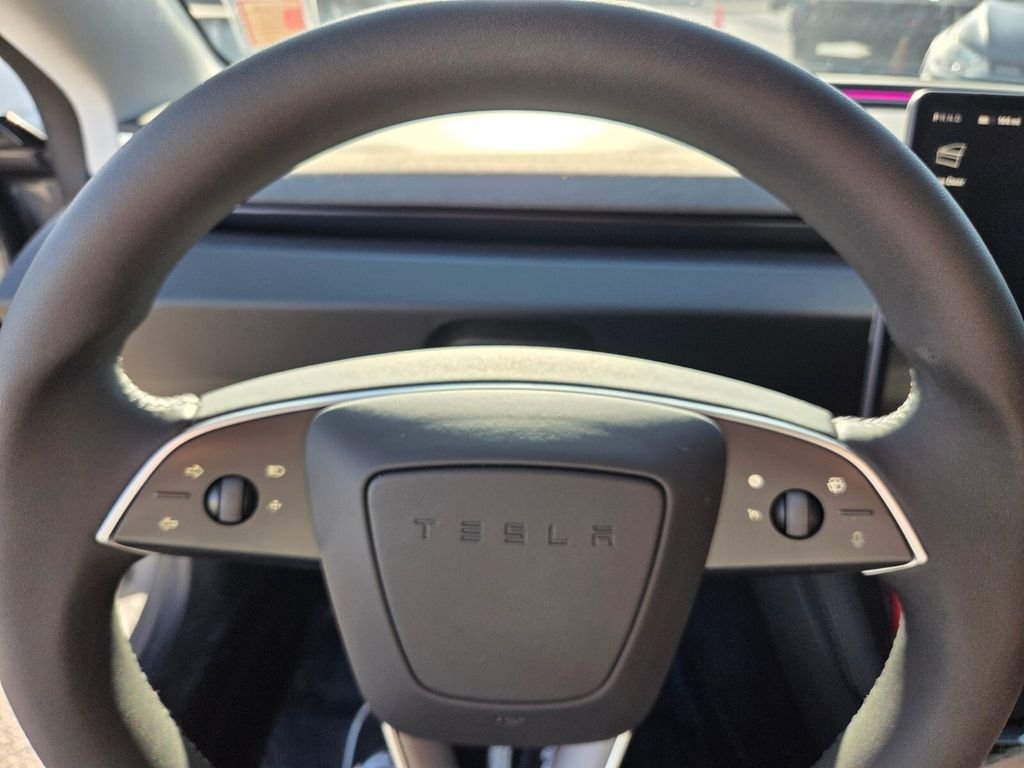 Used 2025 Silver Tesla Long Range image 27