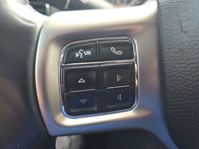 Used 2018 Brilliant Black Crystal Pearlcoat Ram Laramie image 14