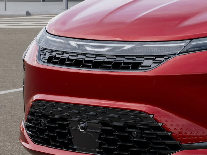 New 2027 Red Hot Pearl-Coat Exterior Paint Chrysler Limited S image 11