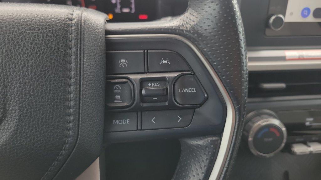 Certified Used 2025  Toyota SR5 image 20