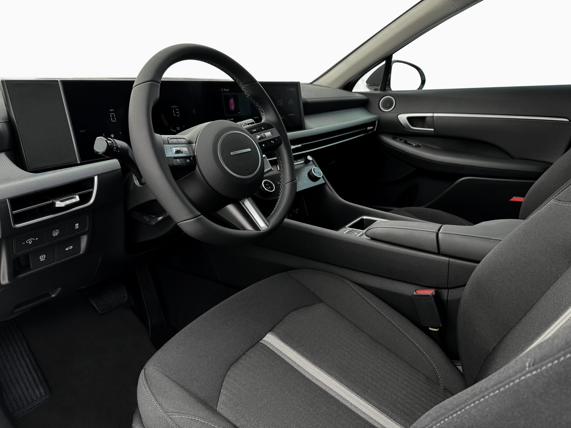 New 2025 Black Hyundai SEL image 14