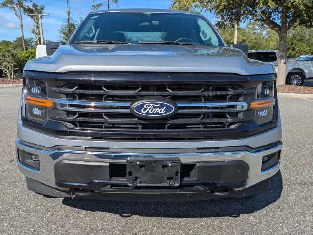Used 2025 Silver Metallic Ford XLT image 8