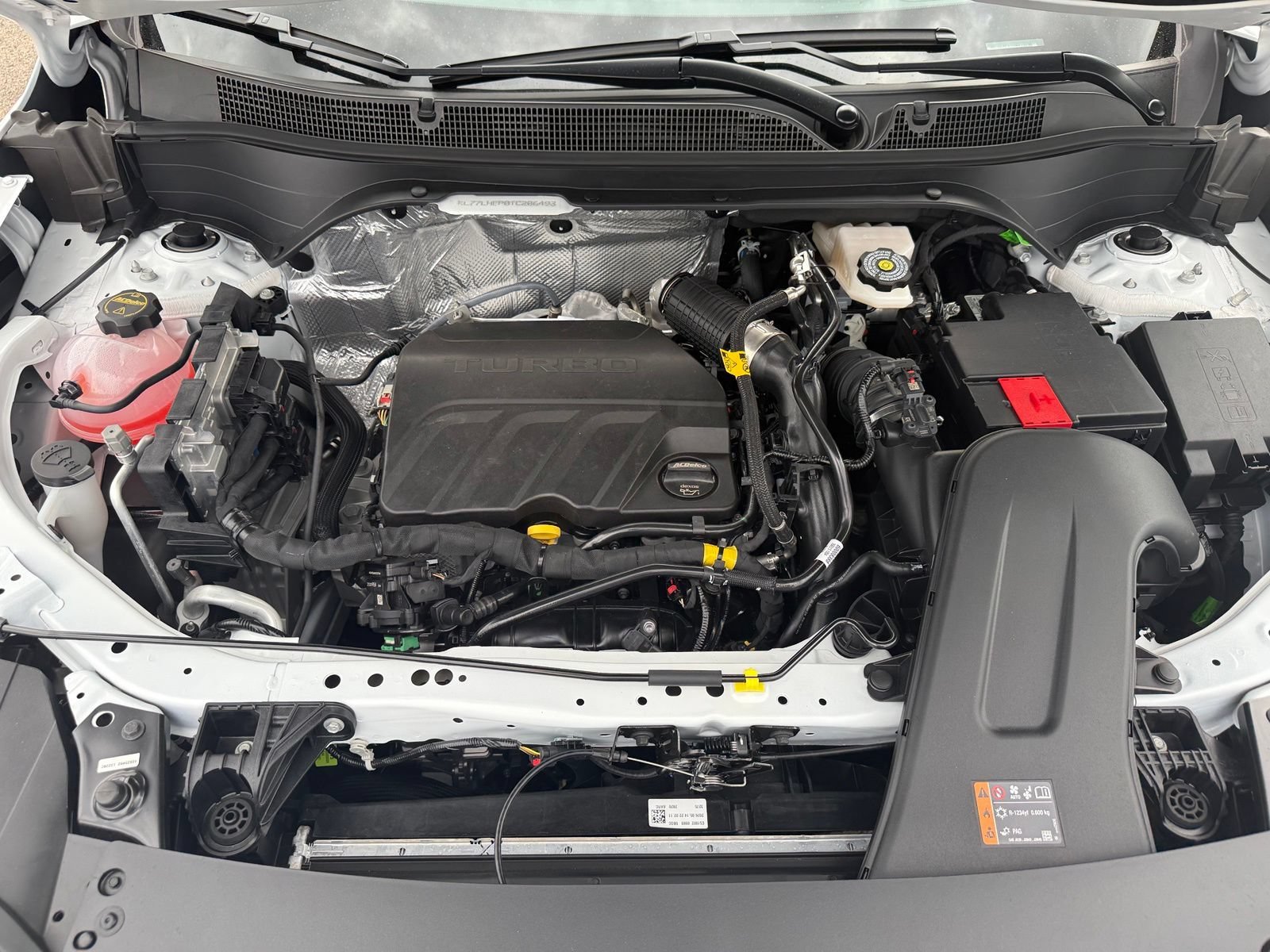 New 2026 Summit White Chevrolet LT image 38