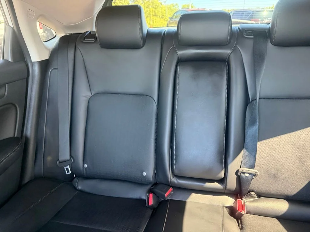 Certified Used 2022 White Honda EX-L image 25