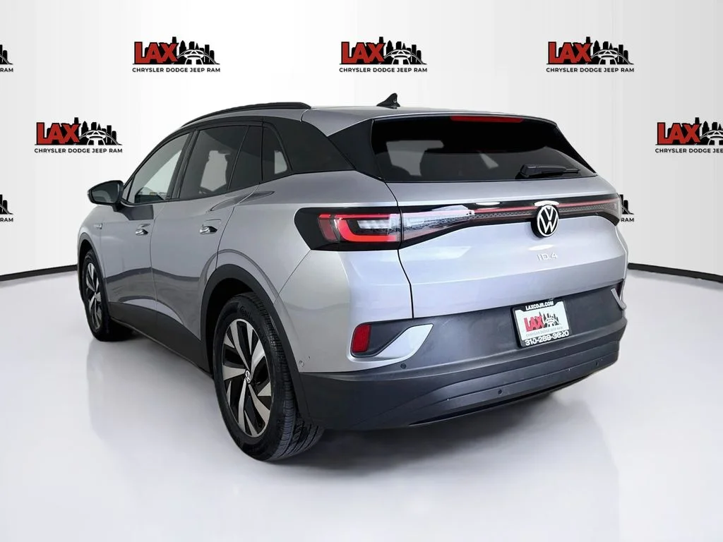 Used 2024 Gray Volkswagen Pro image 5