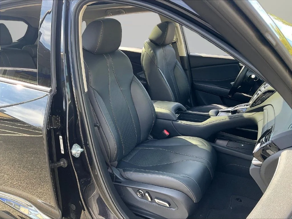 Used 2023 Majestic Black Pearl Acura Technology Package image 28