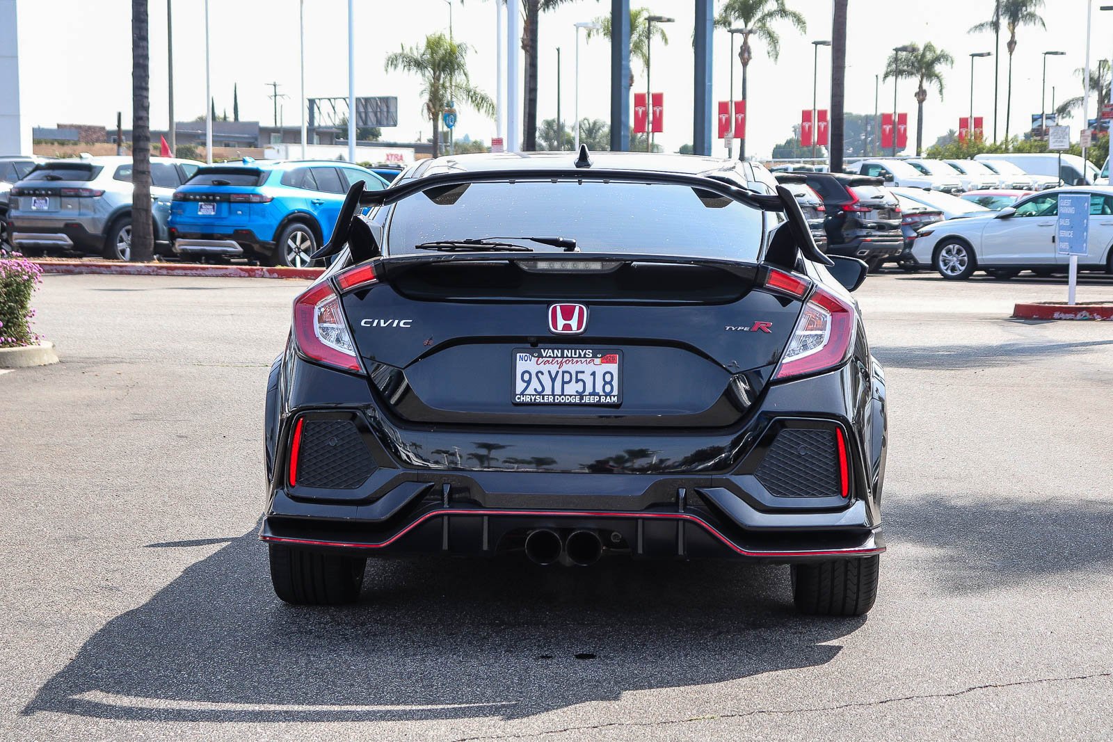 Used 2018 Crystal Black Pearl Honda Touring image 11