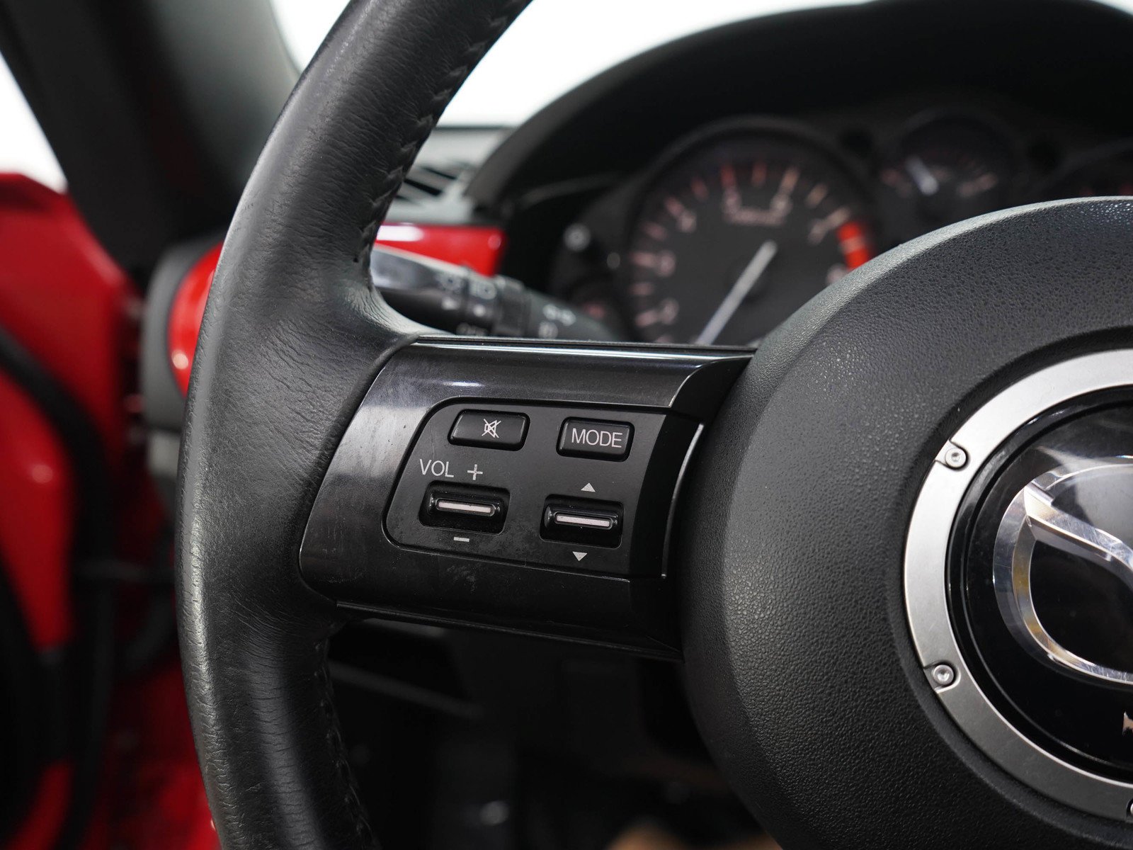 Used 2013 Red Mazda Club image 19