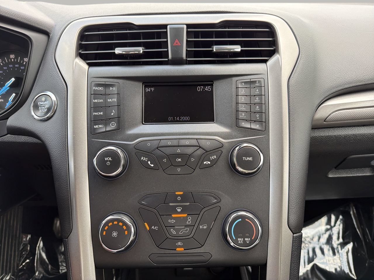 Used 2019 Oxford White Ford S image 20