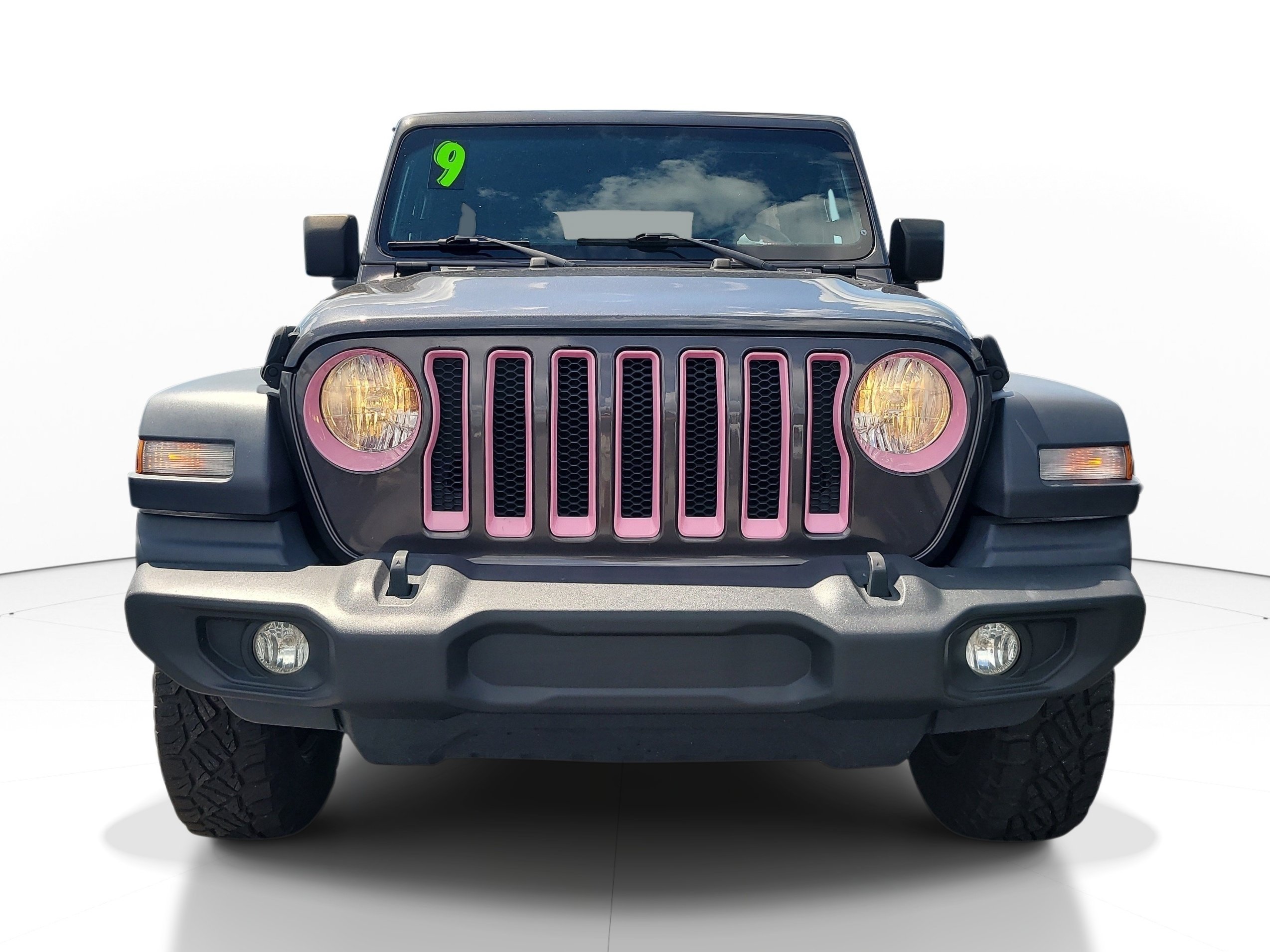Used 2019 Granite Crystal Metallic Clearcoat Jeep Sport image 2