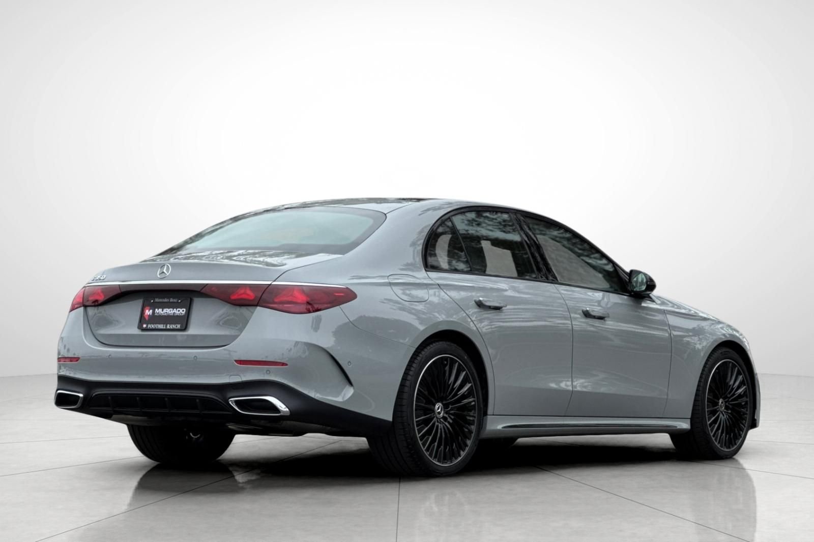 New 2026 MANUFAKTUR Alpine Grey Mercedes-Benz E 350 image 13