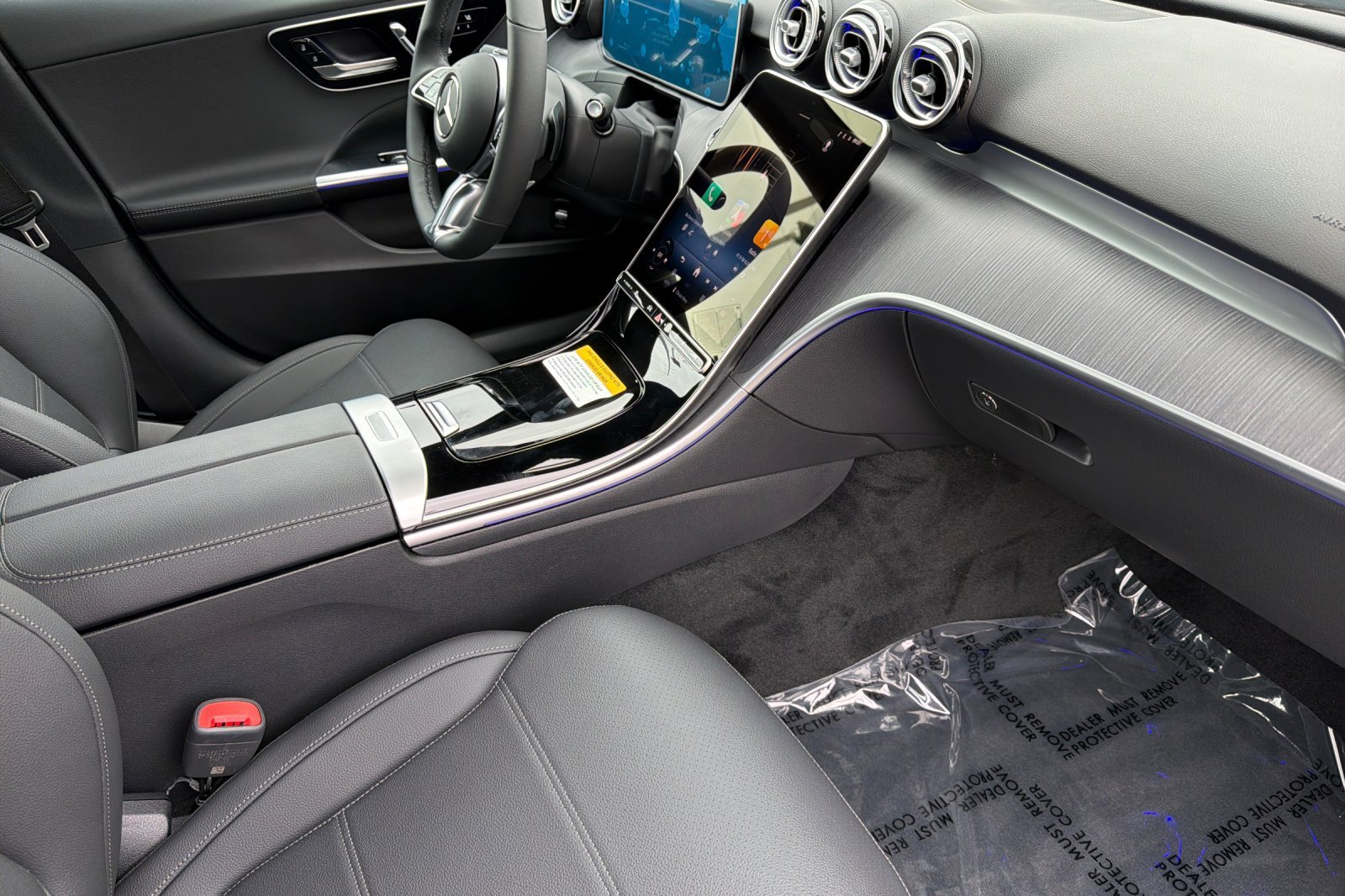 New 2026 MANUFAKTUR Alpine Grey Mercedes-Benz C 300 image 17
