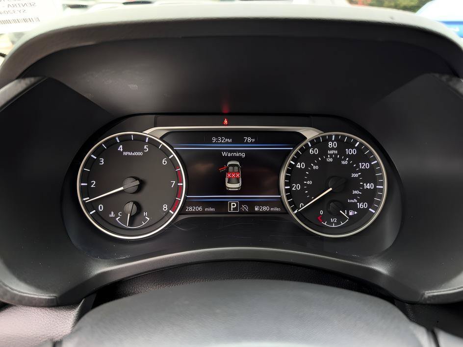 Used 2025 Fresh Powder Nissan SV image 17