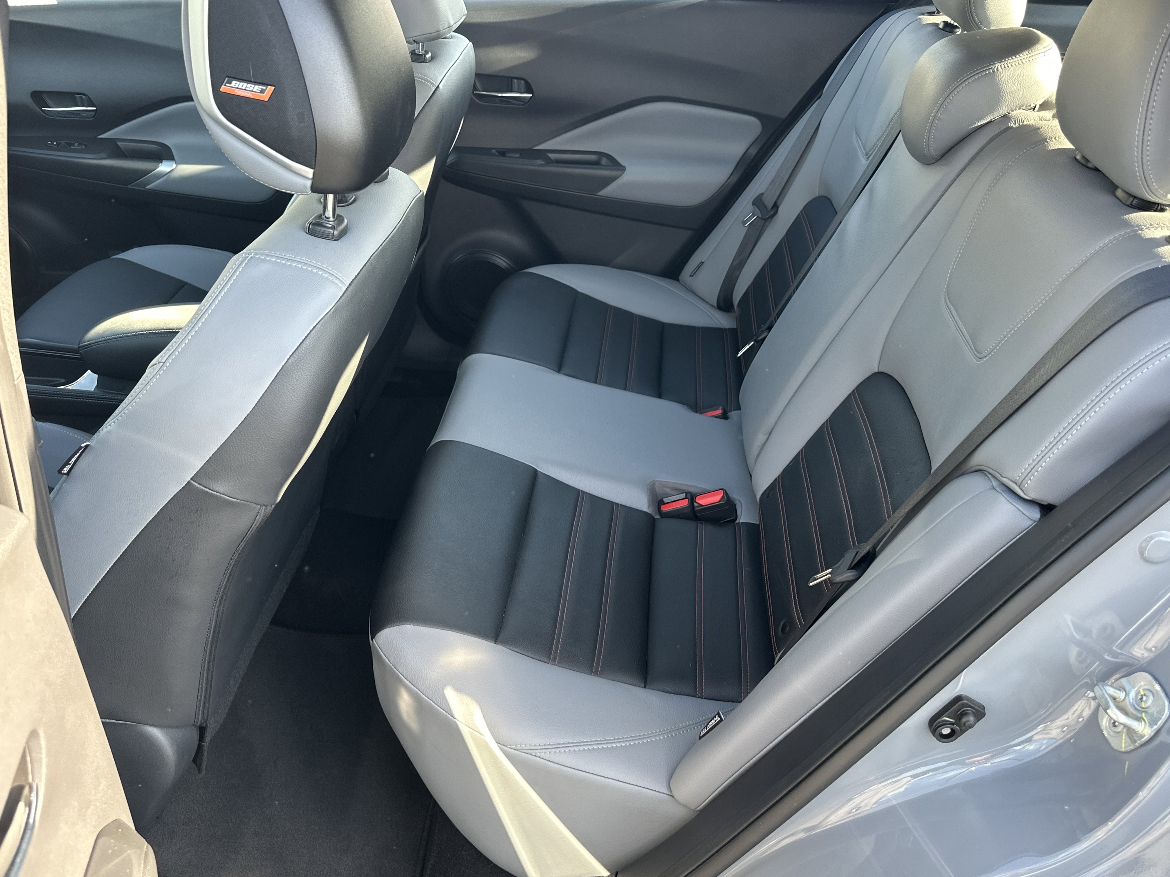 Used 2023 Gray/Super Black Nissan SR image 21