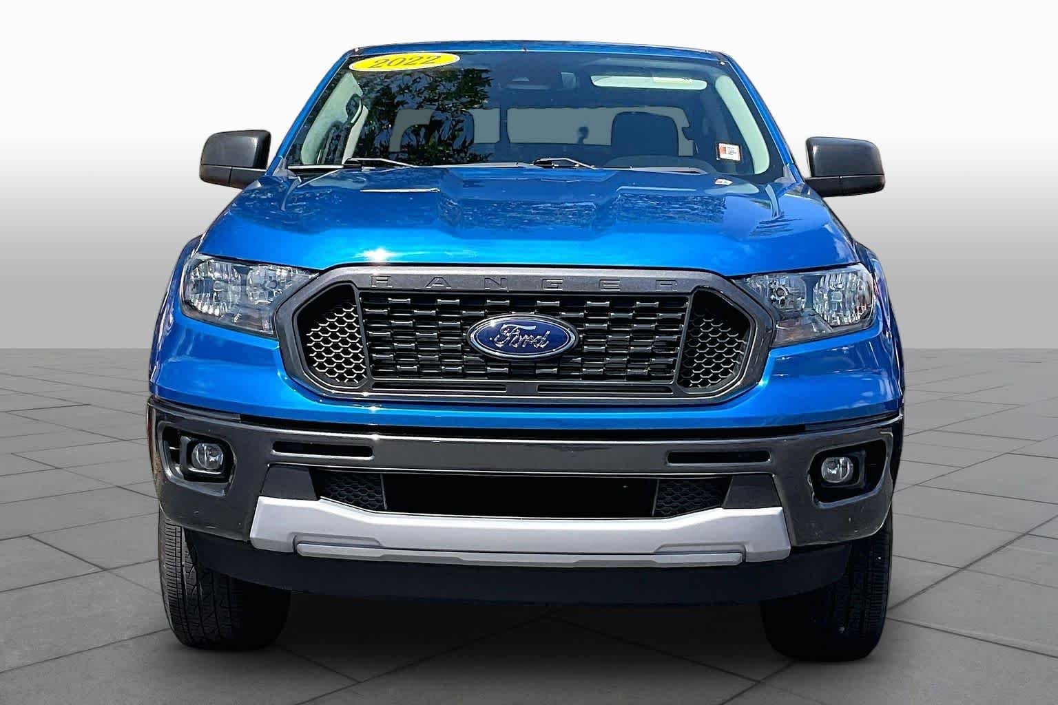 Used 2022 Velocity Blue Ford XLT image 4