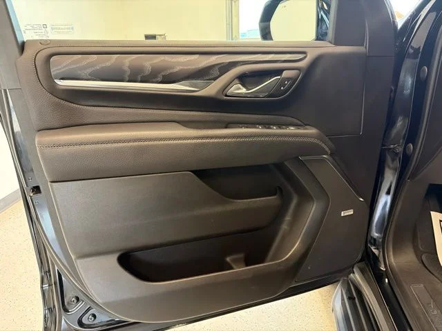 Used 2022 Black GMC Denali image 49