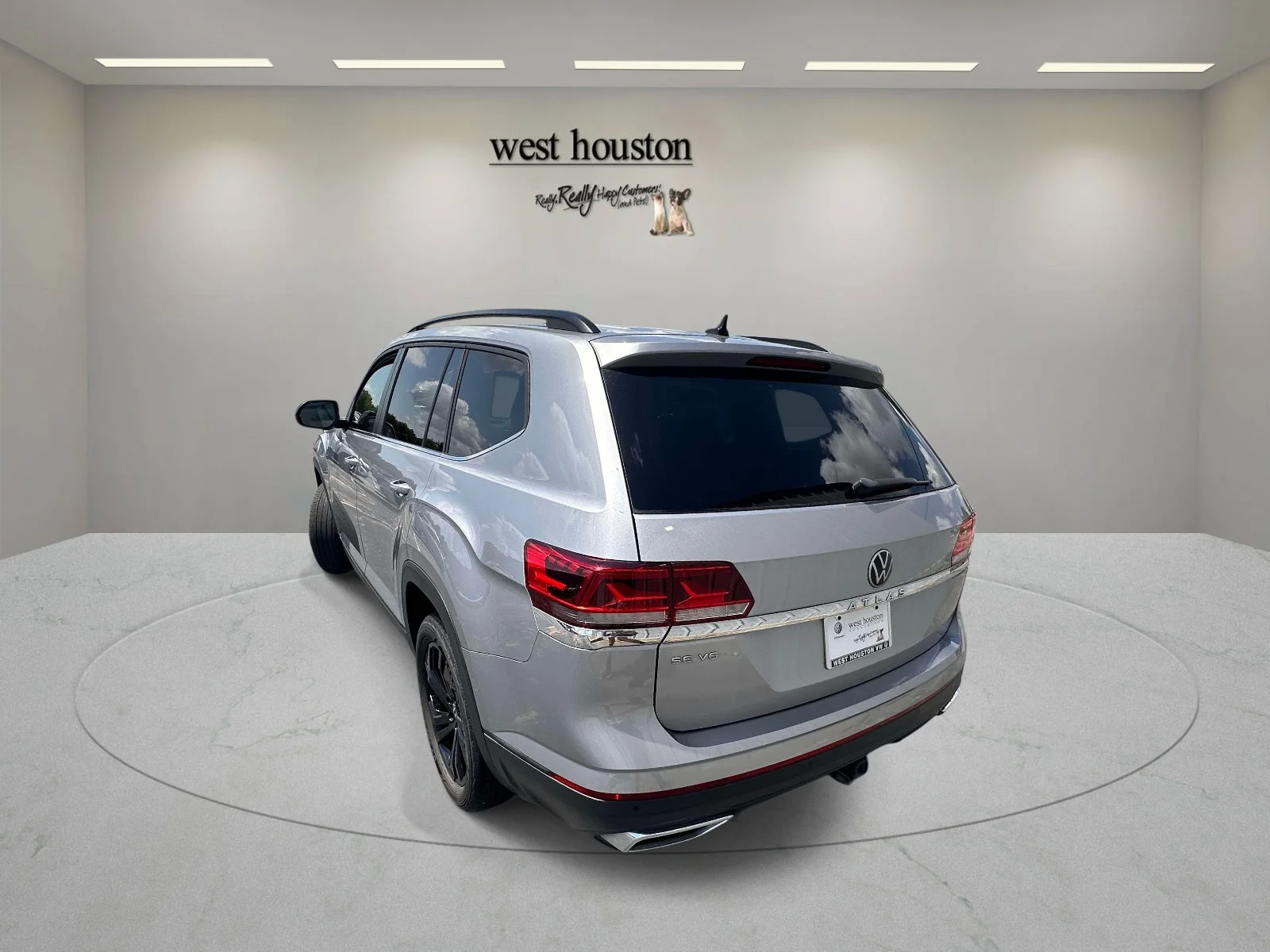 Used 2023 Silver Volkswagen 3.6L V6 SE w/Technology image 8