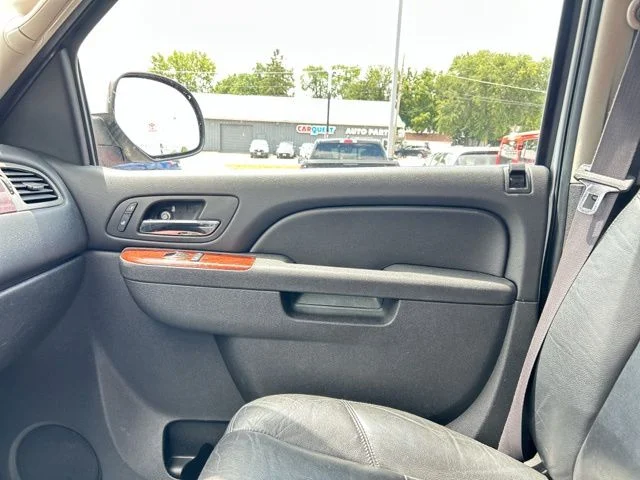 Used 2012 Silver Ice Metallic Chevrolet LT image 40