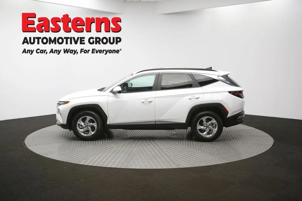 Used 2024 White Hyundai SEL image 59