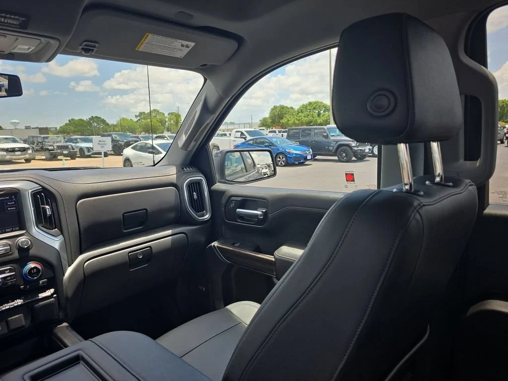 Used 2022 Satin Steel Metallic Chevrolet LT Trail Boss image 11