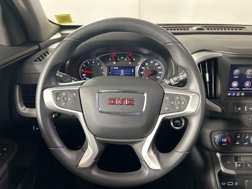 Used 2023 Volcanic Red GMC SLE image 27