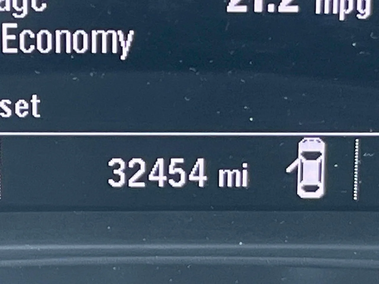 Used 2022 Dark Ash Metallic Chevrolet FWD RS image 27