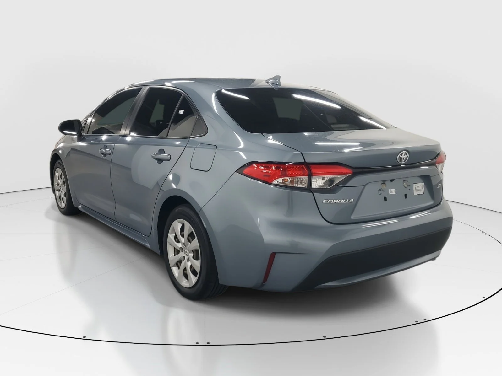 Used 2021 Celestite Toyota LE image 6