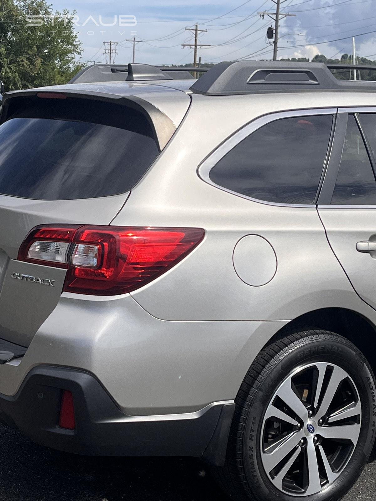 Used 2019 Tungsten Metallic Subaru Limited image 8