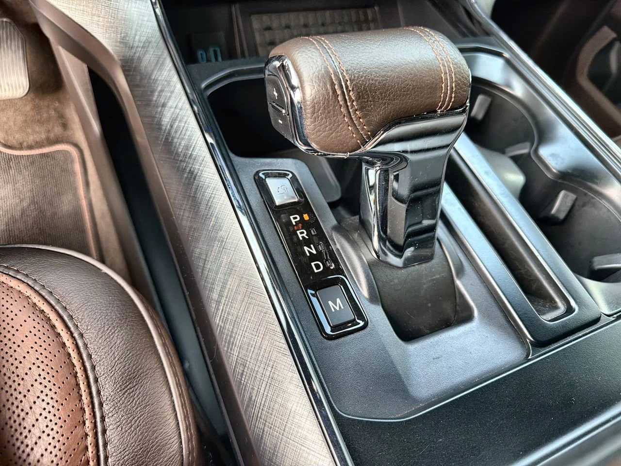 Used 2023 Blue Ford King Ranch image 14