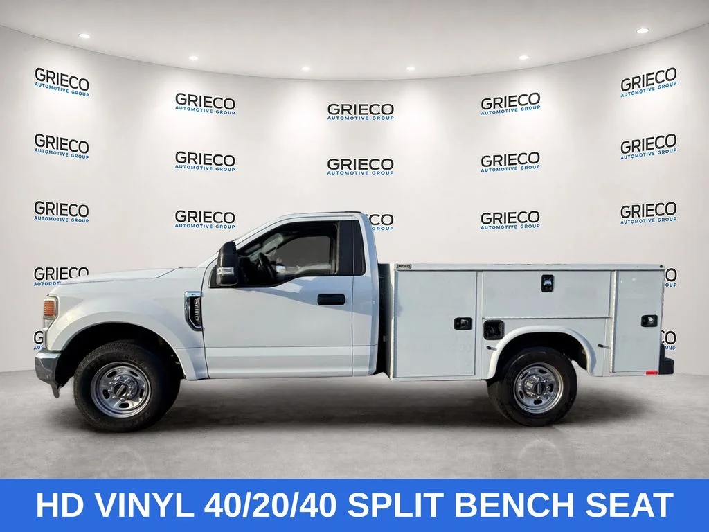 Used 2020 White Ford XL image 4
