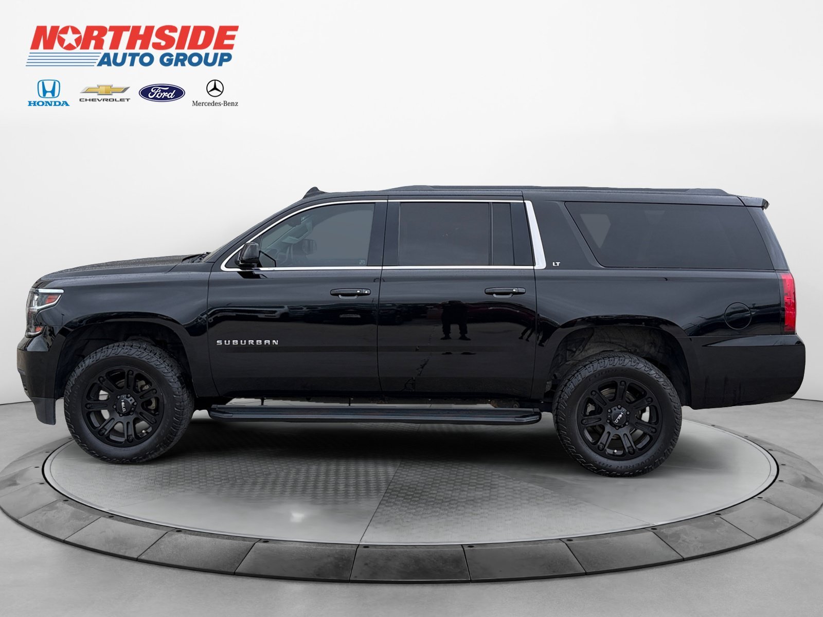 Used 2016 Black Chevrolet LT image 4
