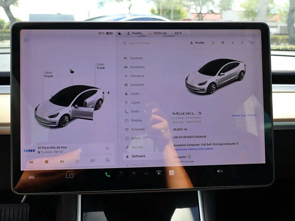 Used 2020 White Tesla Long Range image 48