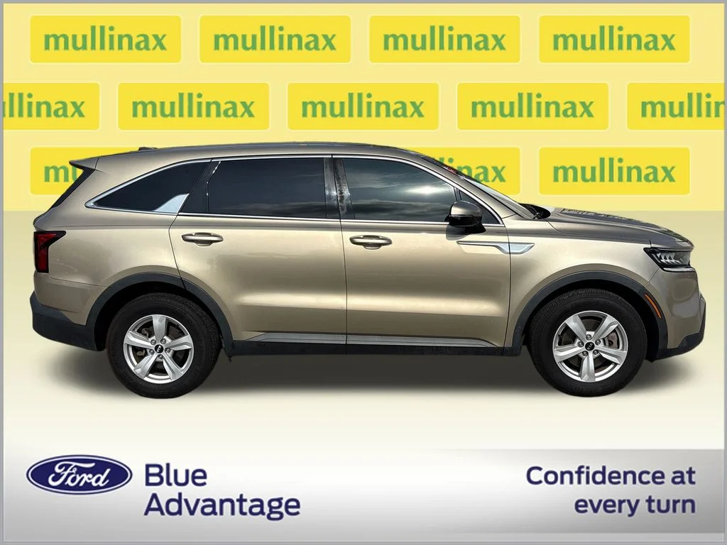 Certified 2021 Kia Sorento LX with VIN 5XYRG4LC6MG026974 for sale in Vero Beach, FL