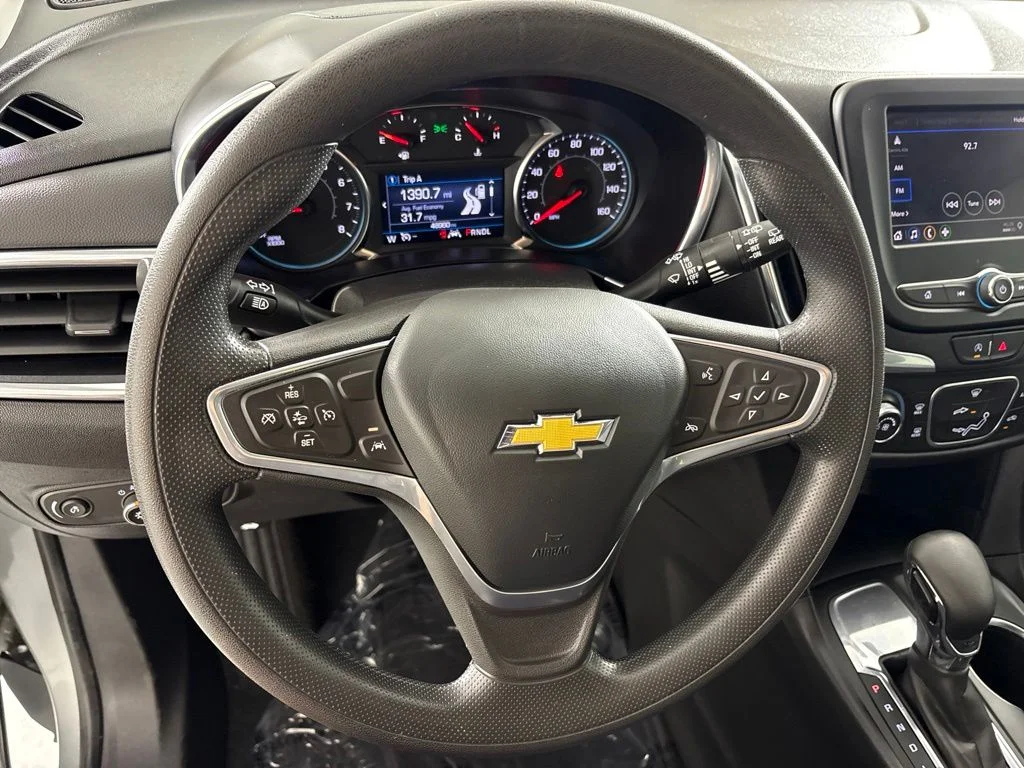 Used 2023 Gray Chevrolet LT image 26
