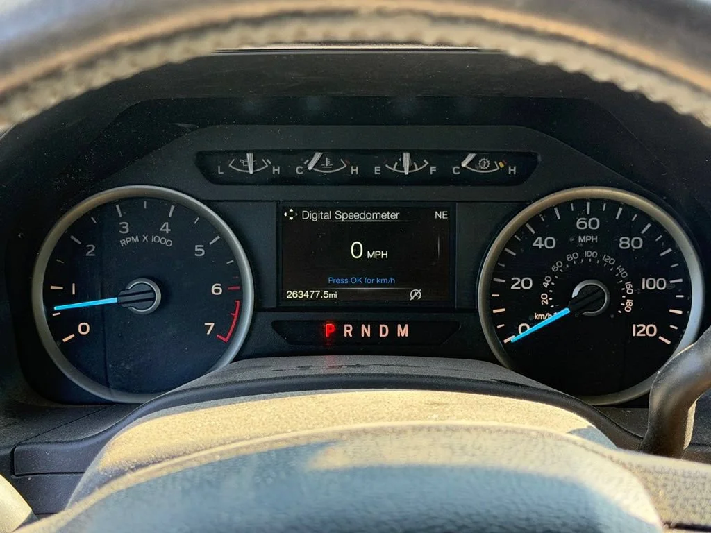 Used 2018 Silver Ford XLT image 34