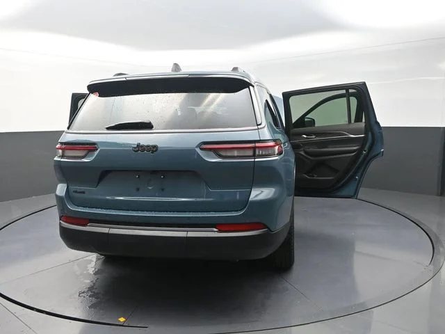New 2026 Steel Blue Jeep Limited image 38