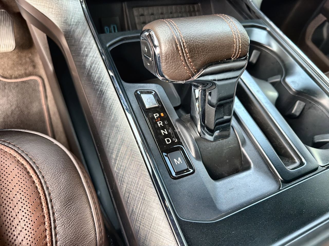 Used 2023 Blue Ford King Ranch image 14