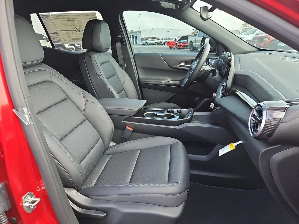 New 2026 Radiant Red Tintcoat Chevrolet LT image 19