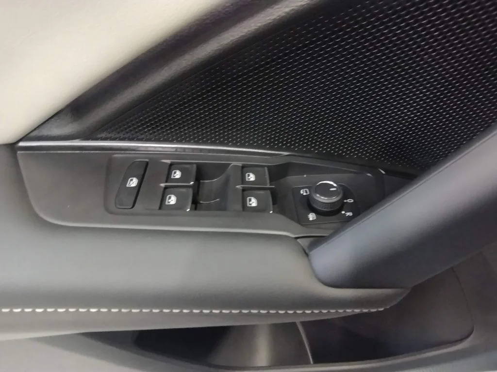 New 2026 Blue Volkswagen SE R-Line Black image 25