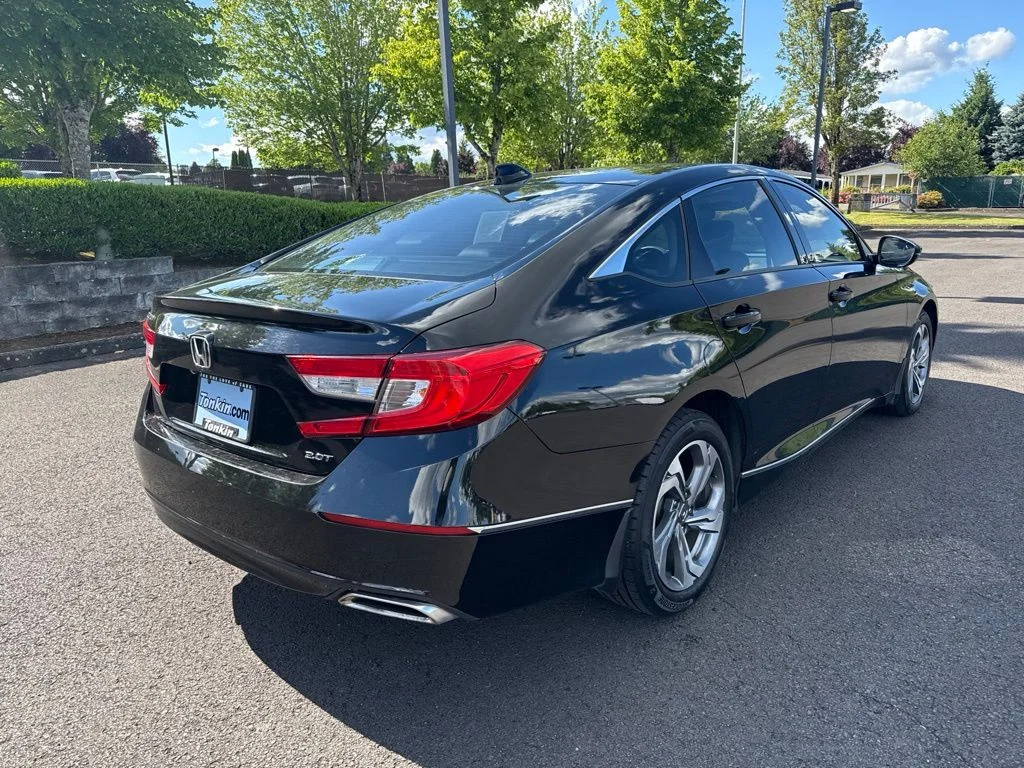 Used 2018 Crystal Black Pearl Honda EX-L 2.0T image 7