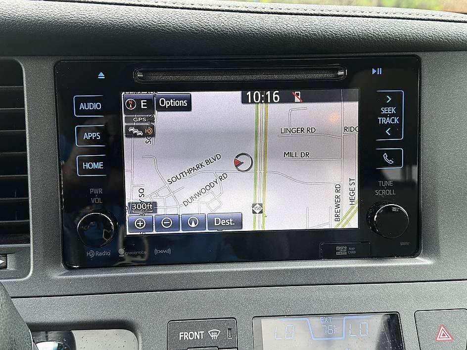 Used 2017 Blizzard Pearl Toyota XLE image 15