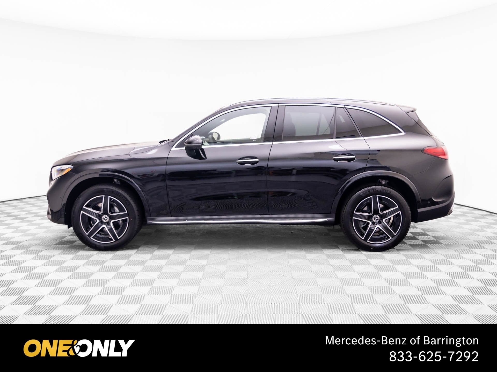 New 2027 Obsidian Black Metallic Mercedes-Benz GLC 300 image 2