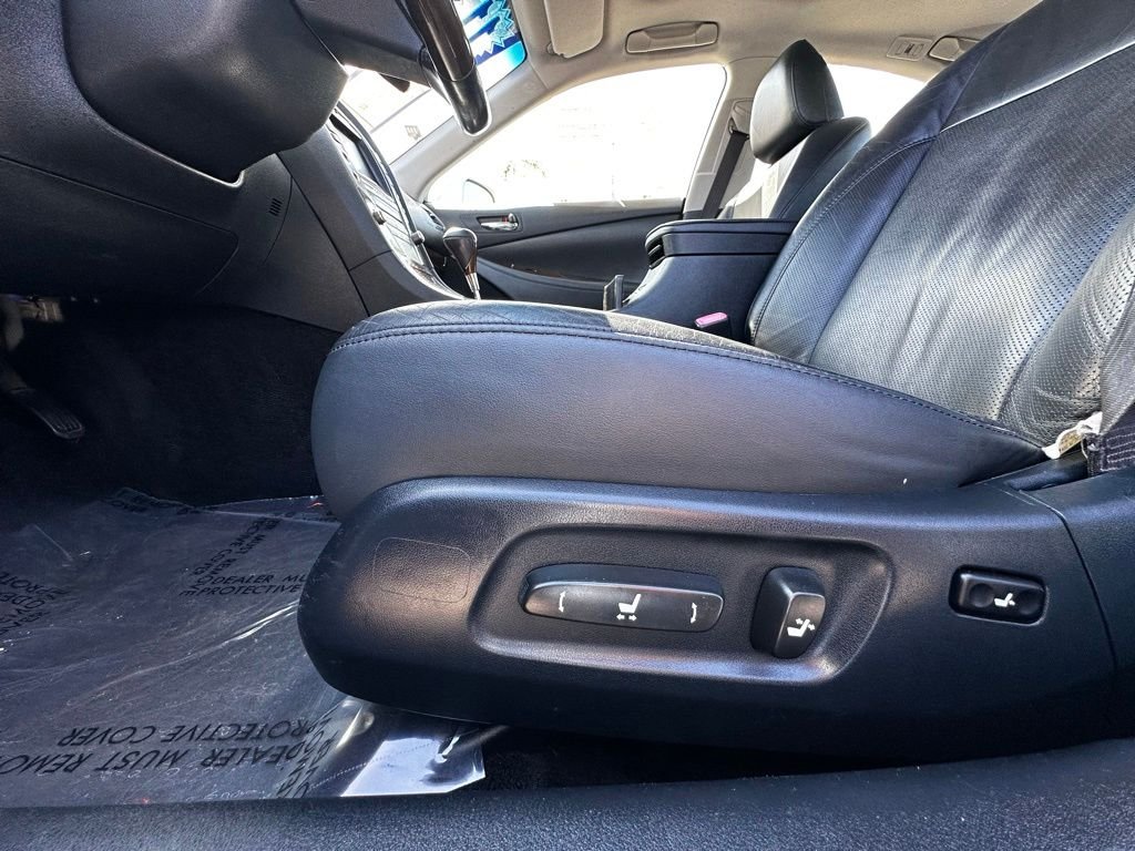 Used 2011 Gray Lexus 350 image 23