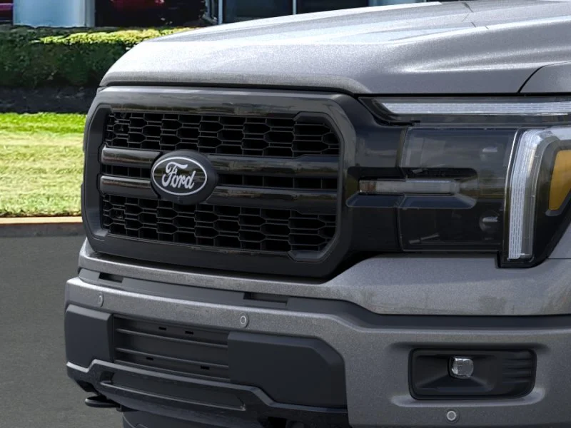 New 2026 Carbonized Gray Metallic Ford LARIAT image 17