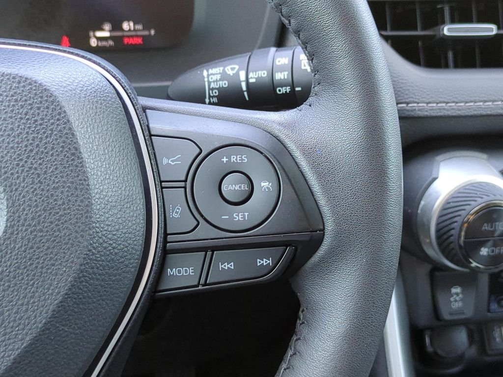 Used 2023  Toyota Limited image 23