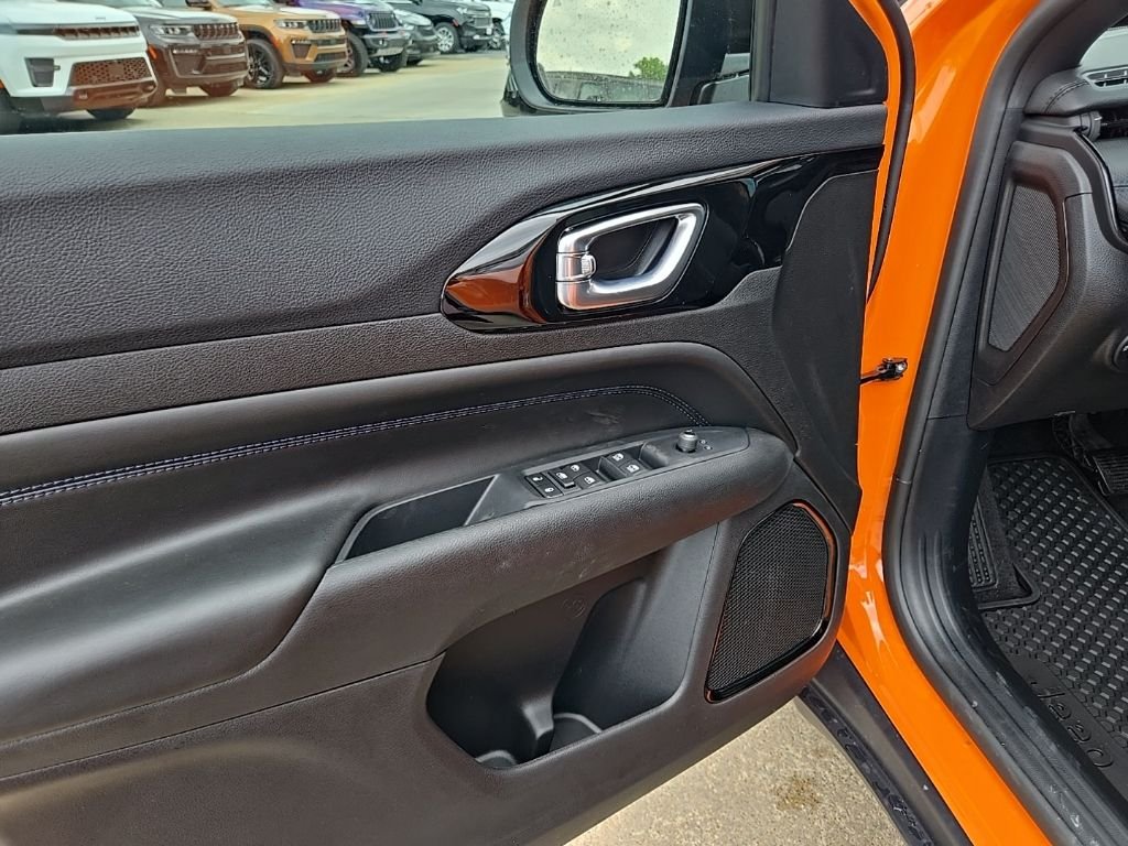 New 2026 Joose Exterior Paint Jeep Latitude image 28