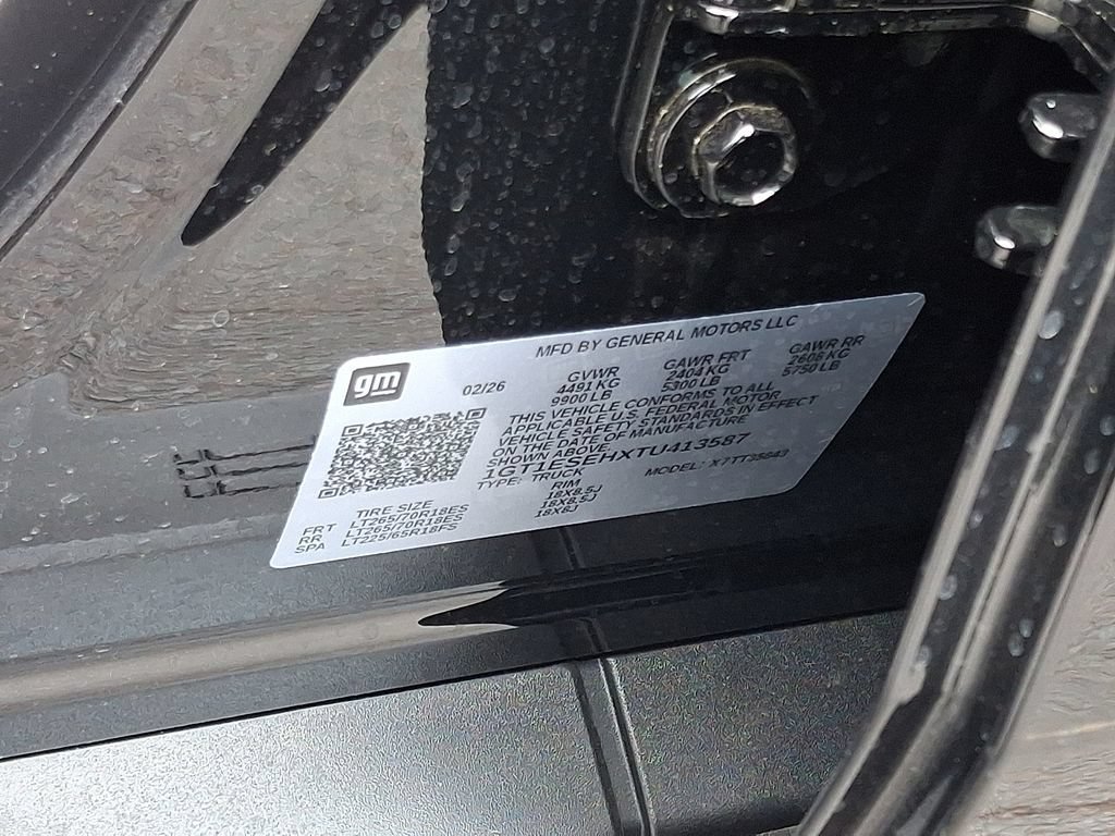 New 2026 Onyx Black GMC Elevation Standard Range image 11